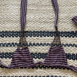 Acacia bathing suit top